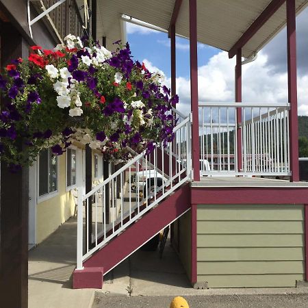 Westwood Motel 100 Mile House Luaran gambar