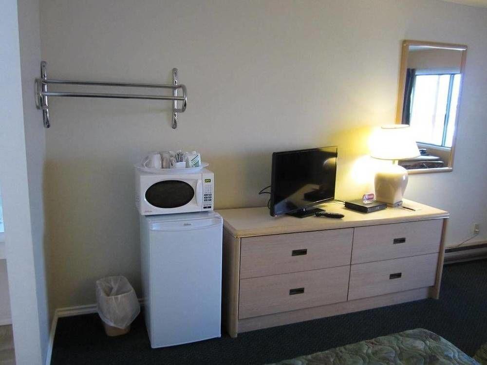 Westwood Motel 100 Mile House Luaran gambar