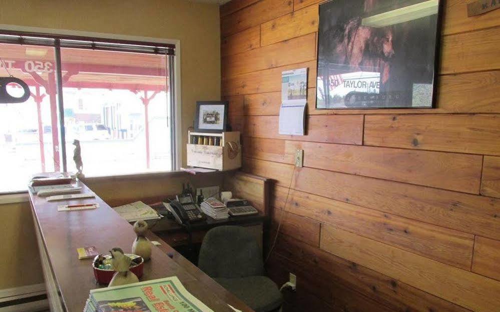 Westwood Motel 100 Mile House Luaran gambar