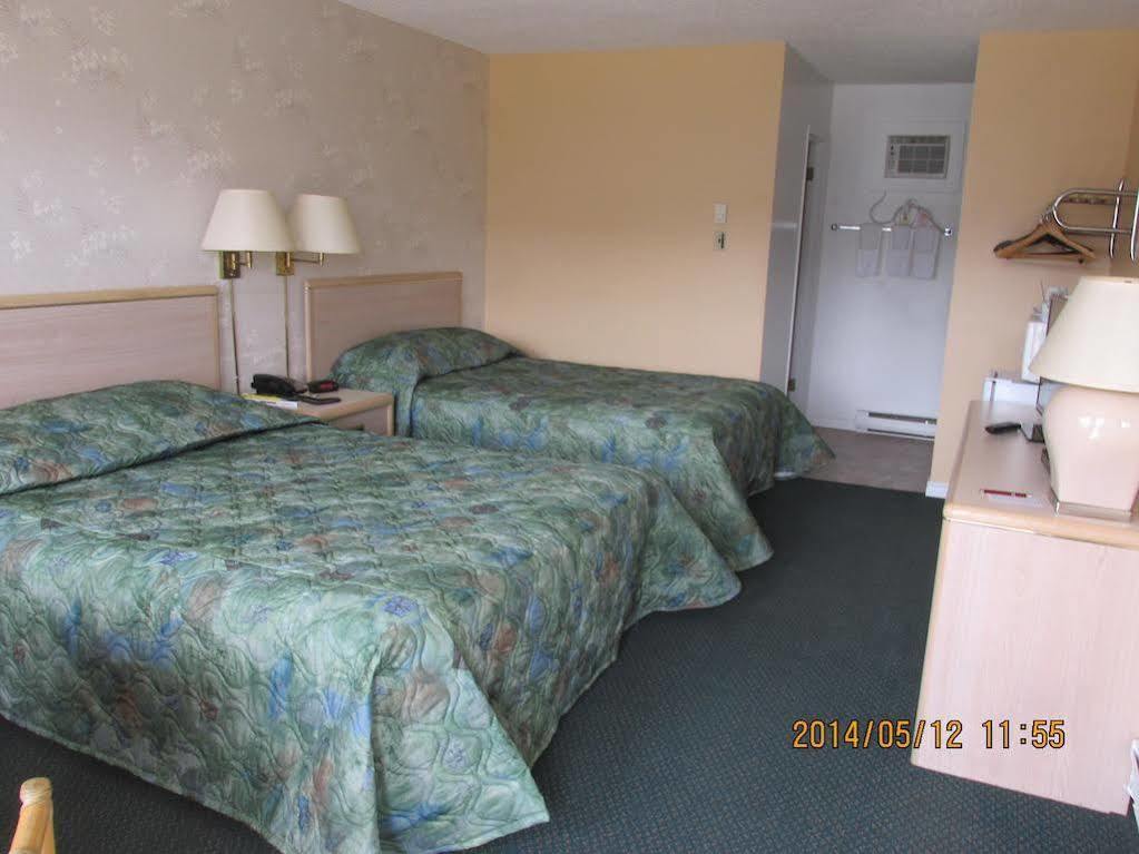Westwood Motel 100 Mile House Luaran gambar