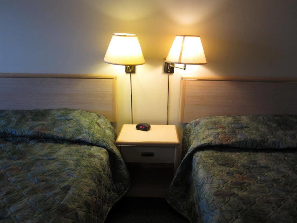 Westwood Motel 100 Mile House Luaran gambar