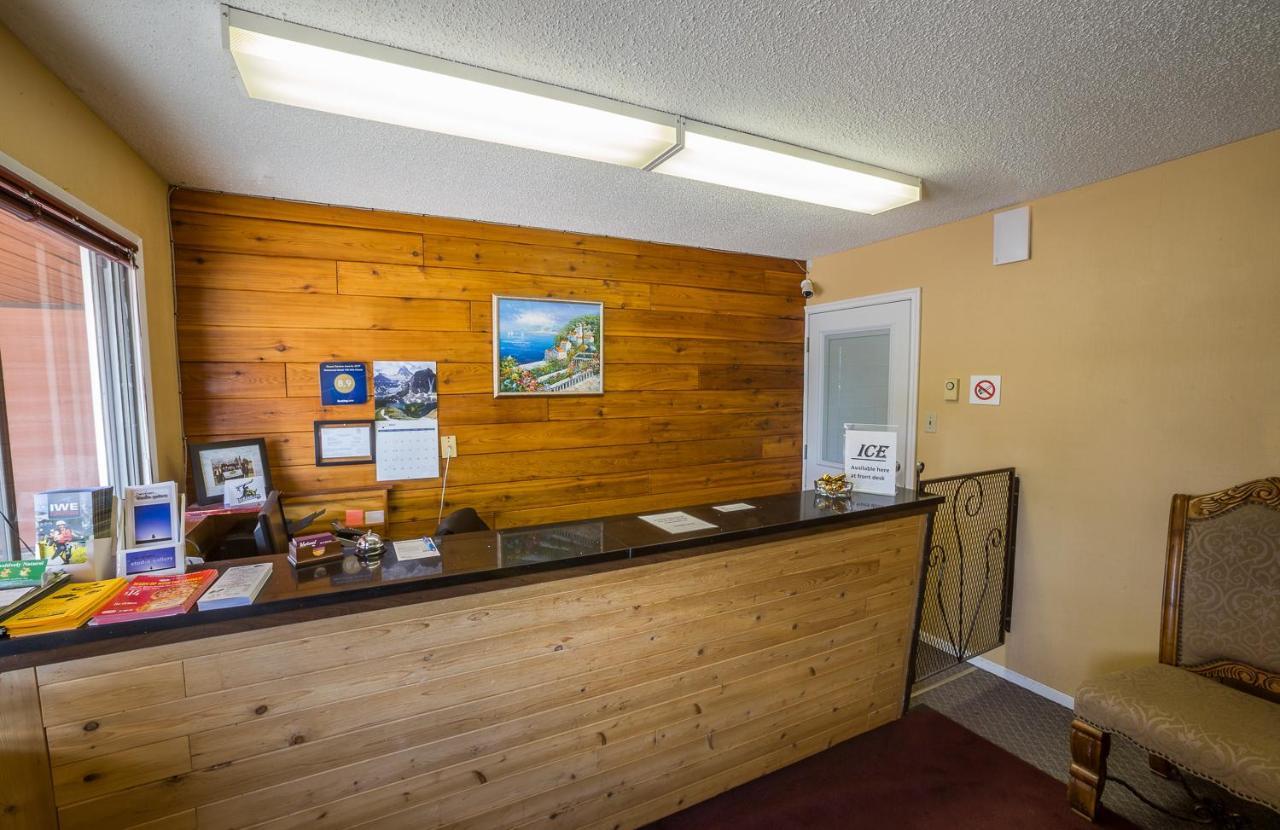 Westwood Motel 100 Mile House Luaran gambar